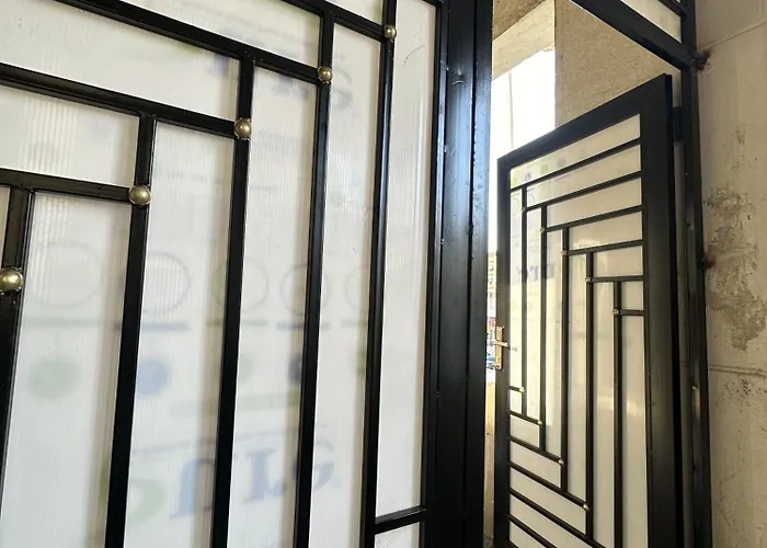 Falcon Loft Sheraton Road *